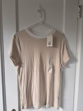 NWT a new day Cream Tee with White Crew Neck - Size XL